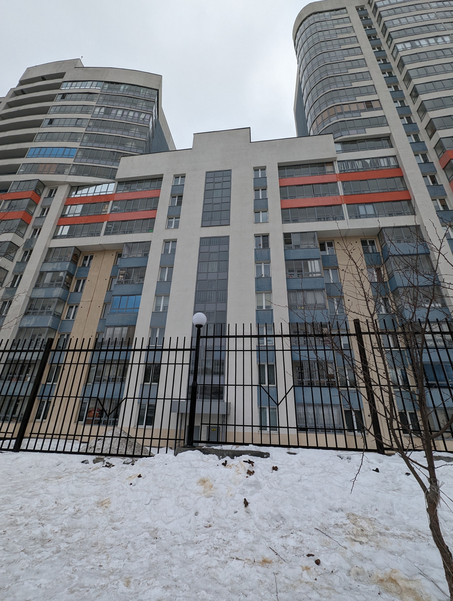 Улица Московская, 55 / Шейнкмана, 54а в Екатеринбурге — 2ГИС