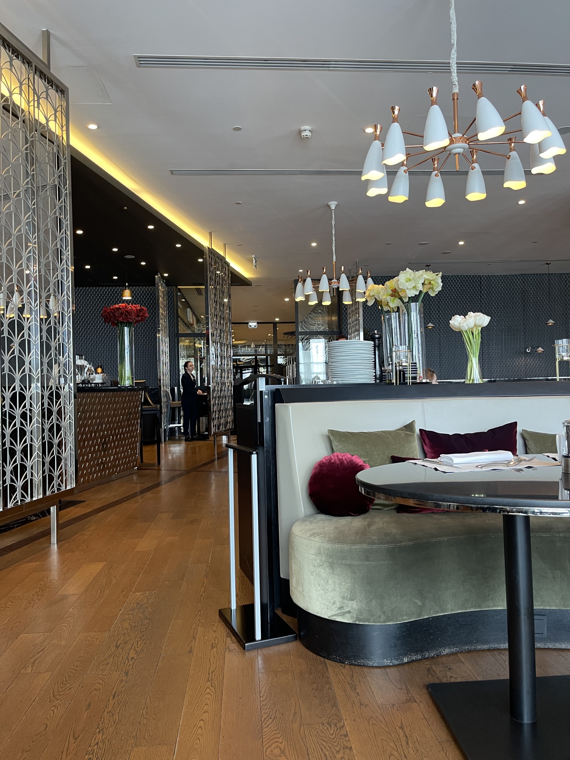 Double Tree by Hilton, гостиница, проспект Победителей, 9, Минск — 2ГИС